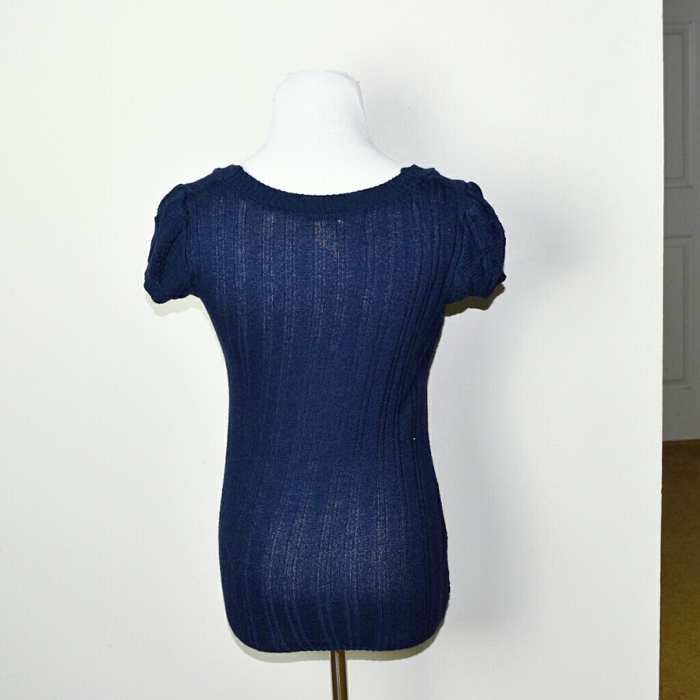 Super Cute Navy Short Sleeve Shirt - Picture 2 of 2